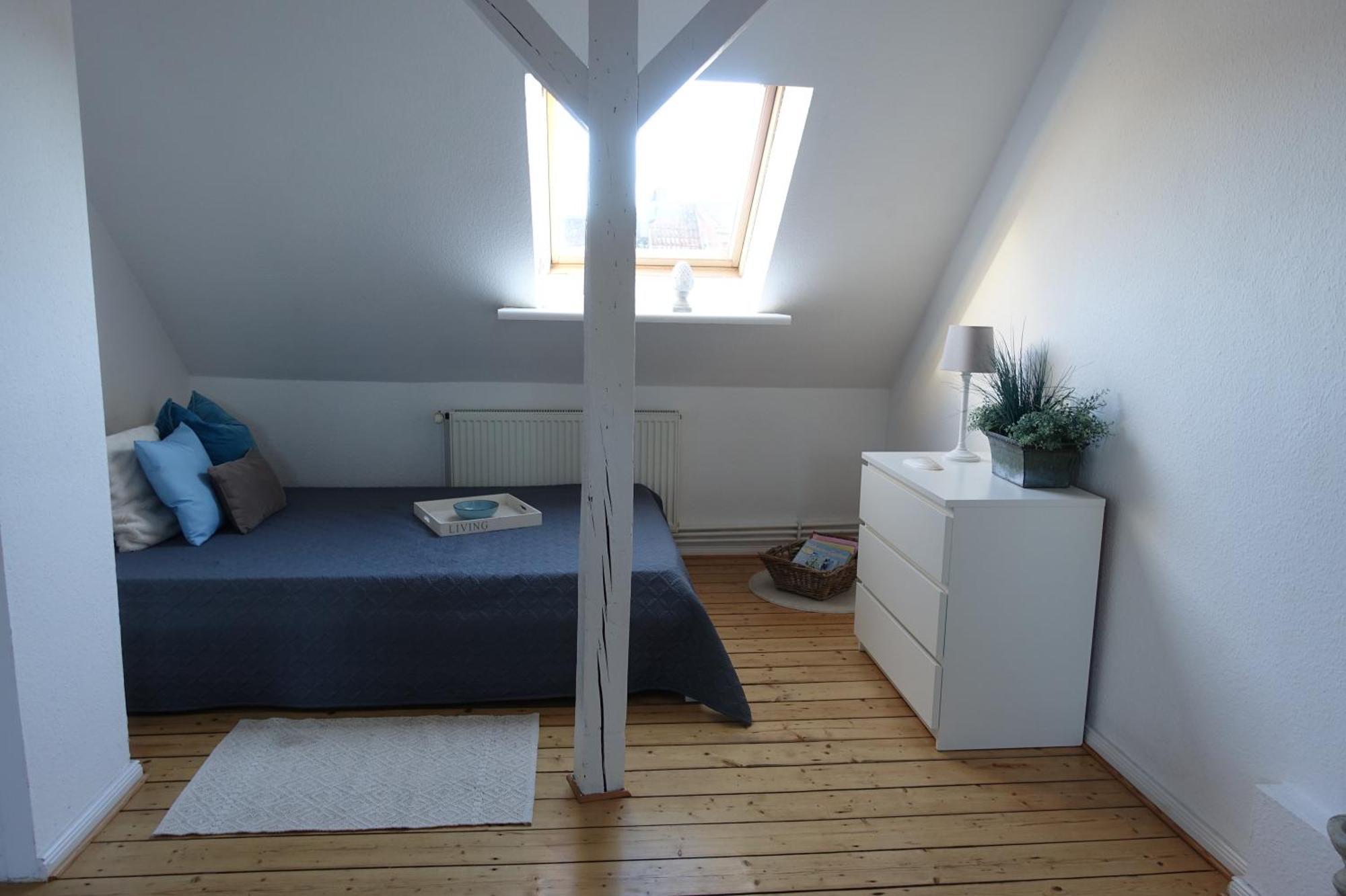 Gr Mit 3 Sep Schlafzimmer * BRE