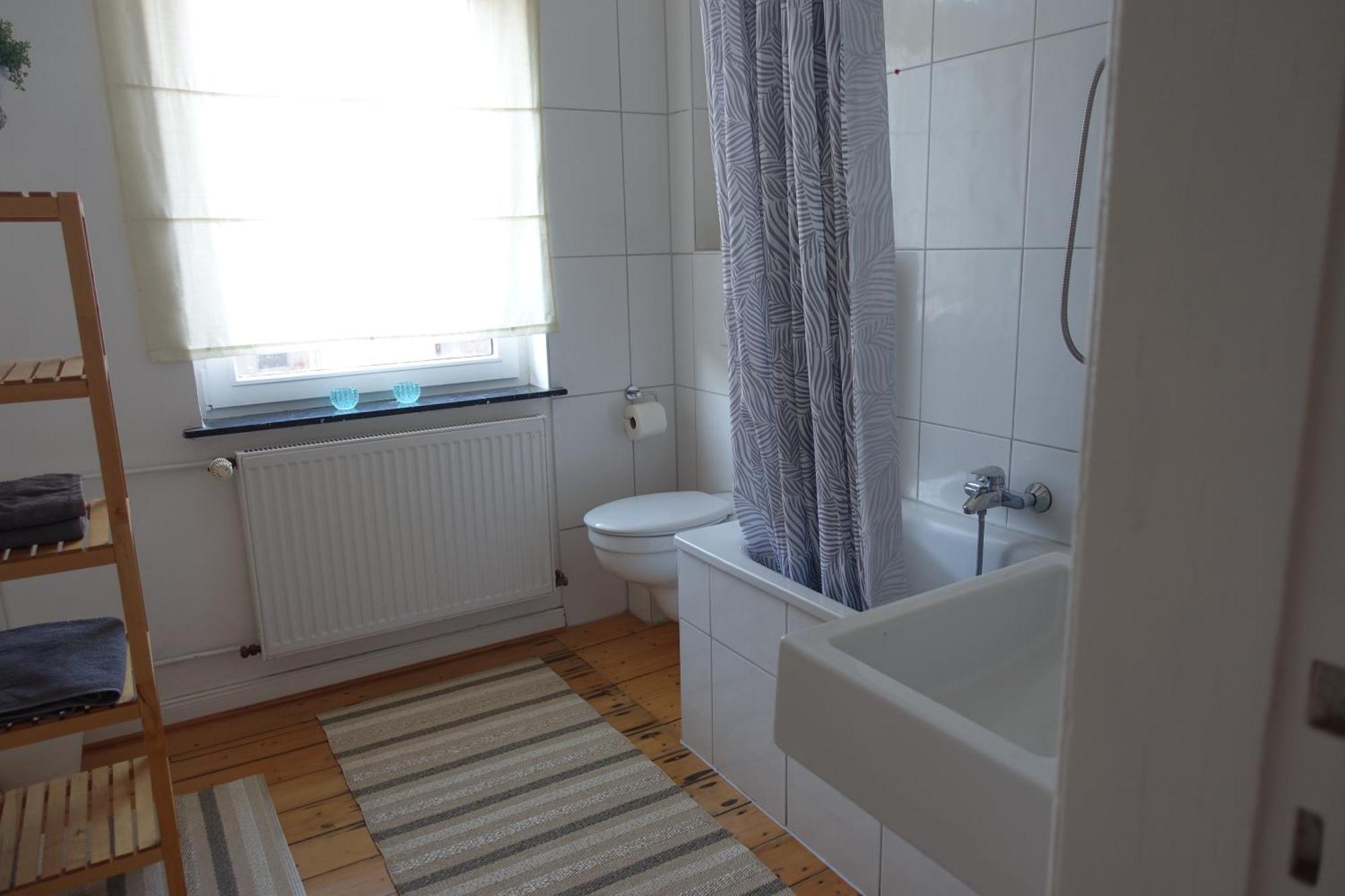 Gr Mit 3 Sep Schlafzimmer * BRE